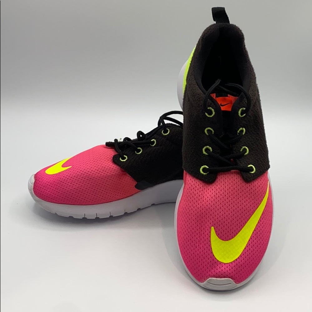 NIKE ROSHE ONE FB GS ATHLETIC SNEAKERS - Picture 8 of 12